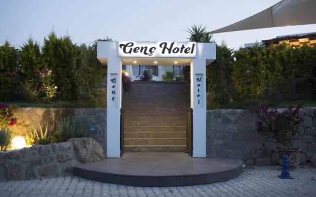 Genc Hotel