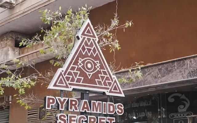 Pyramids Secret Hotel