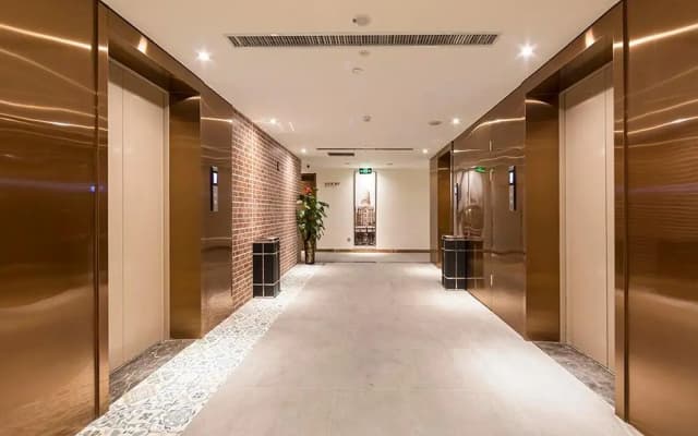 James Joyce Coffetel Zhengzhou Beilong Wetland Park