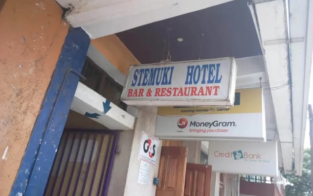 Stemuki Guest House