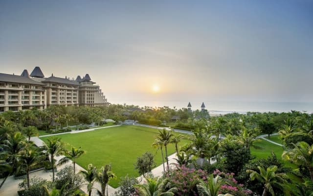 Raffles Hainan Clear Water Bay
