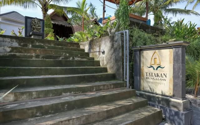Kelingking Tatakan Villa