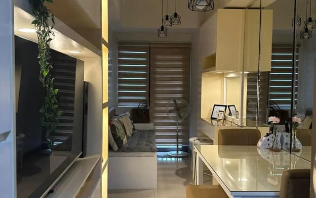 Mel and Rose Place in S Residences Tower 1 Mall of Asia Area