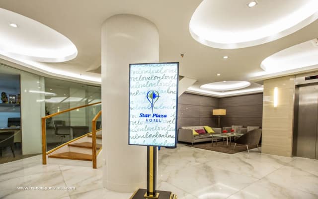 Star Plaza Hotel