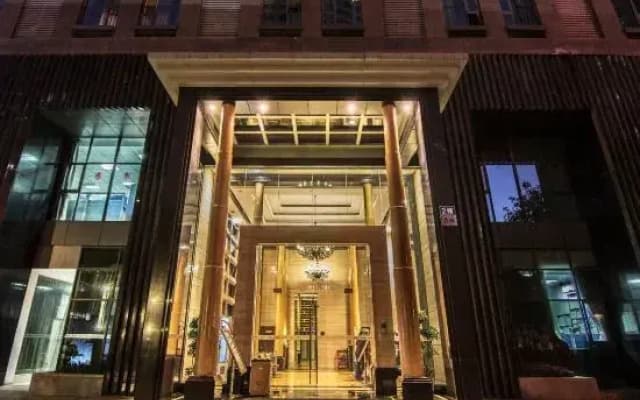 Langqing Hongsheng Hotel Apartment (Guanyin Bridge Branch)