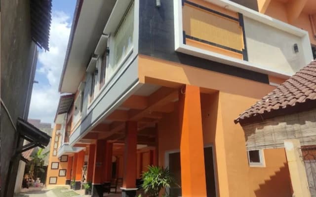 RedDoorz Syariah @ Endrayanti Inn Rsud Yogyakarta(Hotel O near Ahmad Dahlan University formerly Endrayanti Inn)