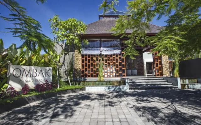 Ombak Villa Cemagi
