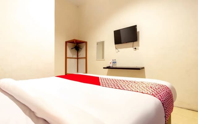 Pondok Wisata Istana Xi by OYO Rooms