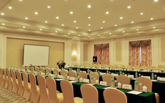 Country Garden Phoenix Hotel Wuhan