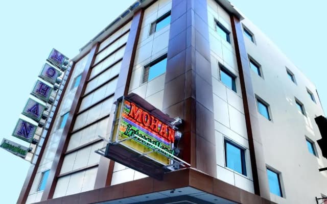 FabHotel Station 3