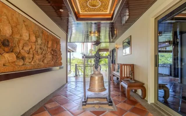Famous Baan Bua Luxury Estate V238