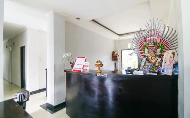 RedDoorz Plus near Ubung Terminal Denpasar