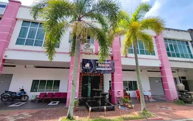 Maleeq Hotel Meru Ipoh