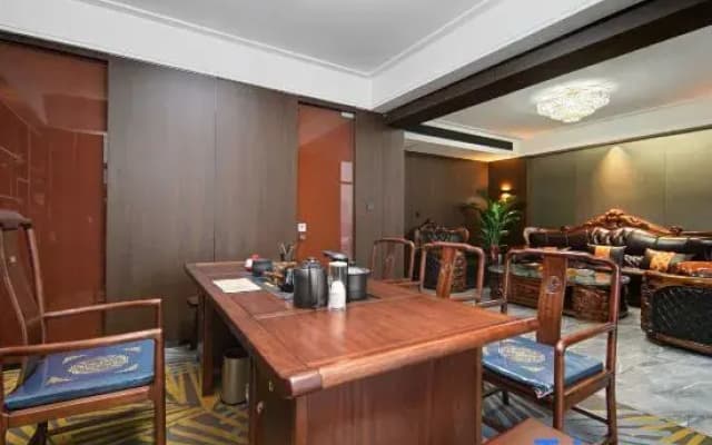 Ailai·Yaduo Hotel