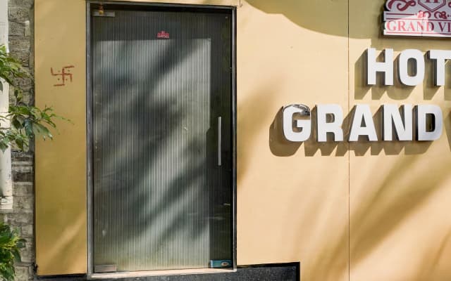 Hotel Grand Villa