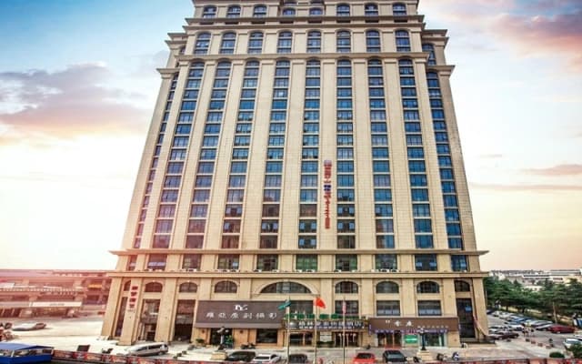 GreenTree Inn Yan an Luochuan Fuqian Street Express Hotel