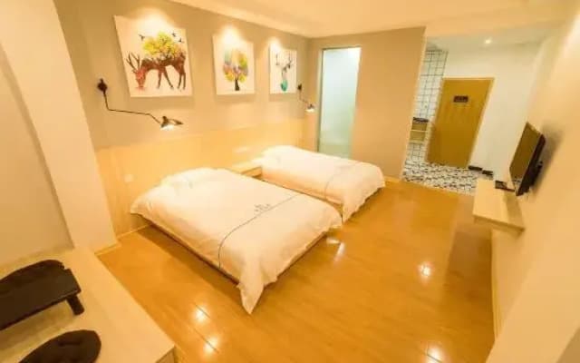 Ciliyi Perfume Bank Homestay
