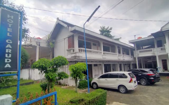 Hotel Garuda near Alun Alun Banjarnegara