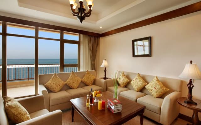 Timton International Hotel