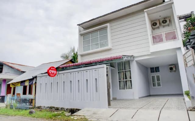 OYO 3690 Wisma Yani Syariah