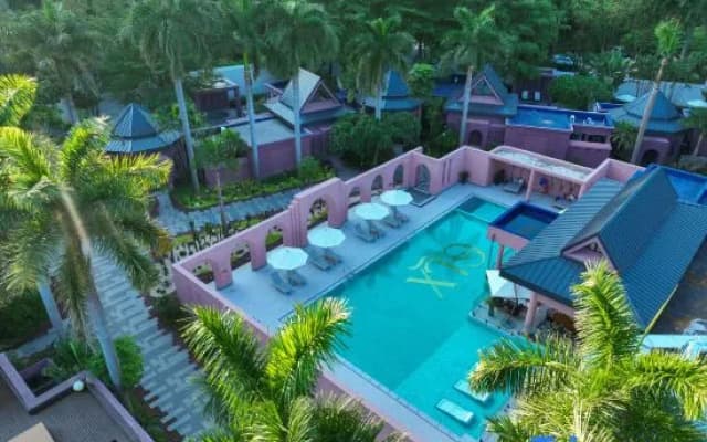 Qingyuan GLX River Hotspring Hotel