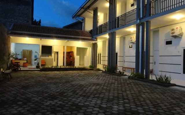 Pendowo Huis Guest House