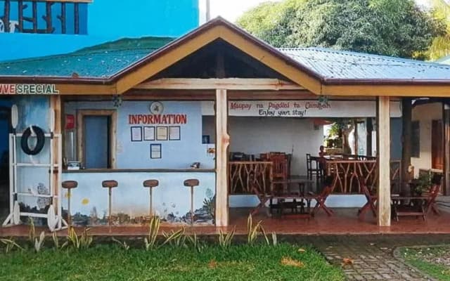 RedDoorz at July's Haven Seaside Pension Camiguin