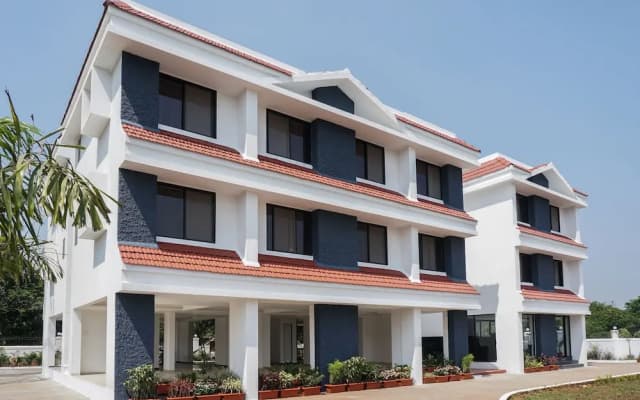 OYO 14437 Casa Fedora