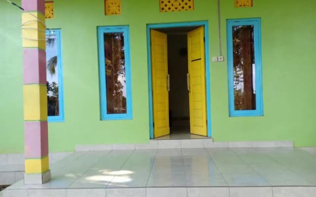 Sekumpul Local House