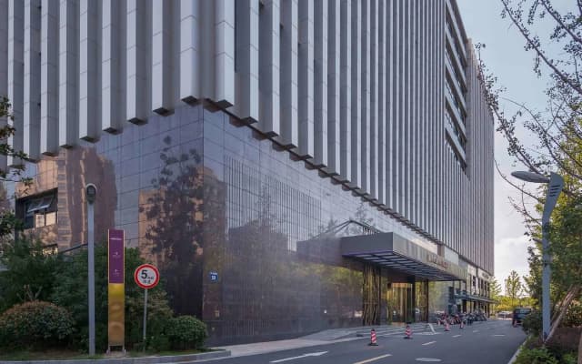 Mercure Hangzhou East Railway Station