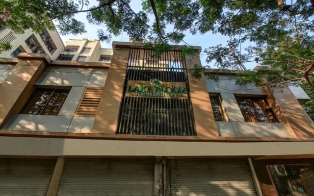 Treebo Lake Bloom Powai