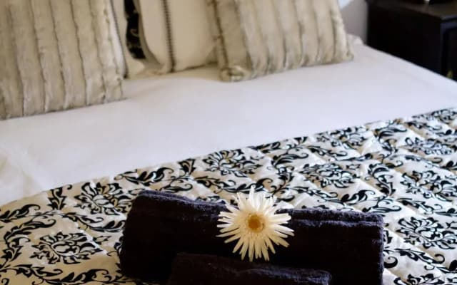 Villa Mexicana Guesthouse