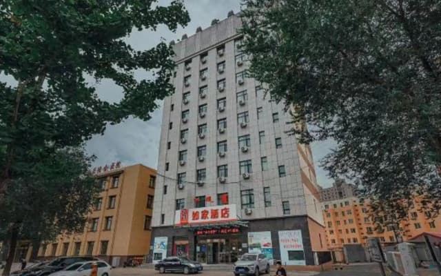 Mingxi Hotel (Tongliao Holin River Avenue Minzu University Affiliated Hospital)