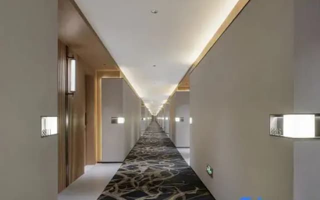 BOYA Wanxi Hotel ( Fenghuangtai Subway Station)