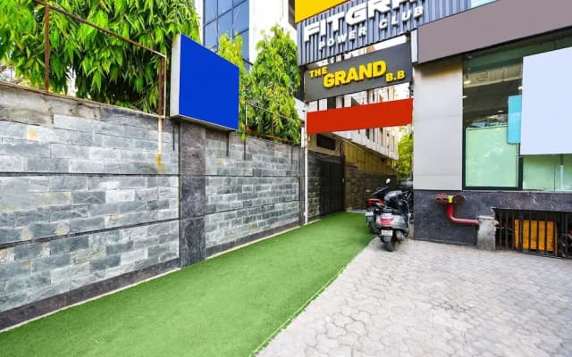 Fabhotel Grand Boutique