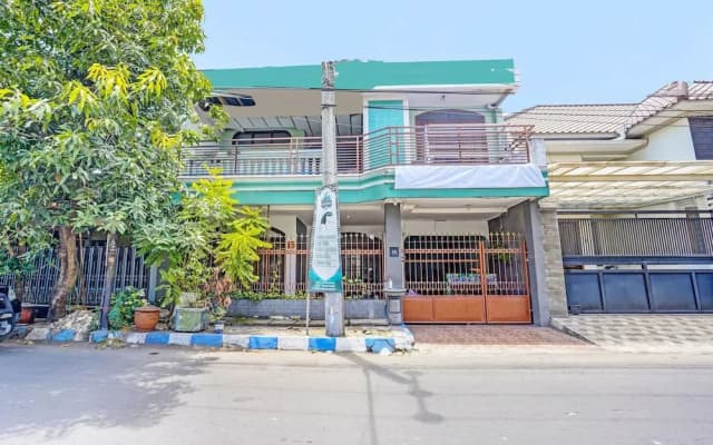 SPOT ON 91716 Kost Yy Syariah