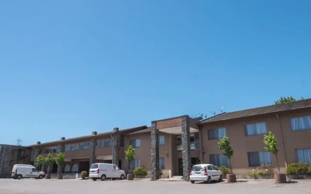 Econohotel