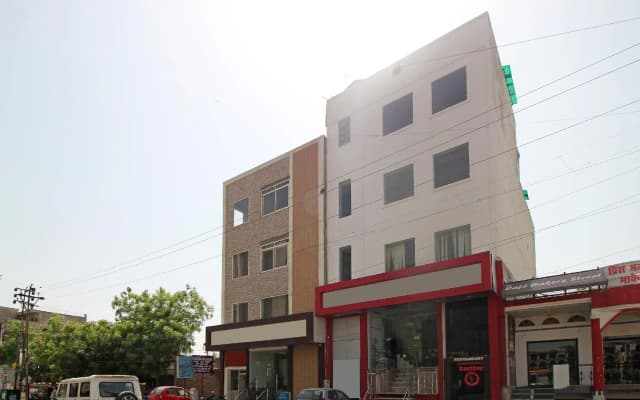 OYO 2659 Hotel Taj Prince