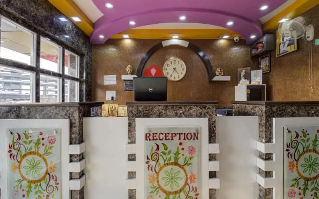 Hotel Mani International
