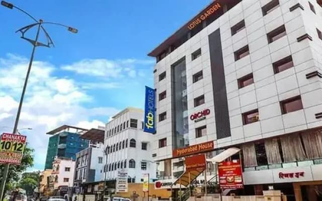 FabHotel Pimpri-Chinchwad
