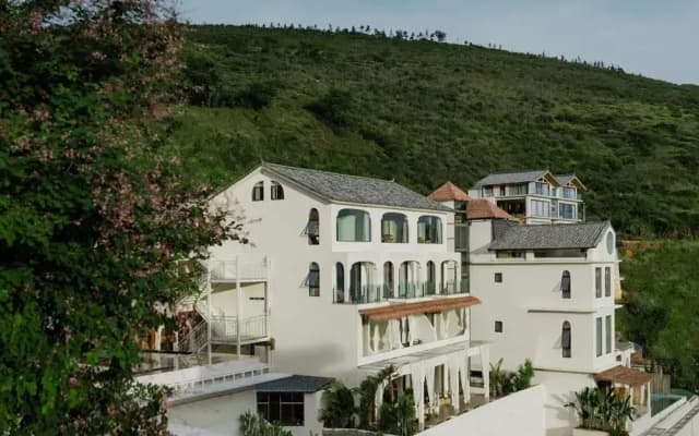 Dali Pure-Soul Seaview Resort Hotel