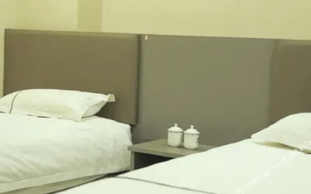Nuofan Hotel