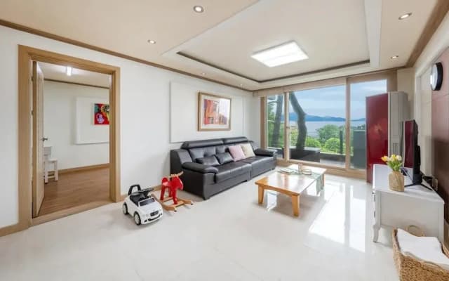 Yeosu Falling in Blue Ocean View Pension