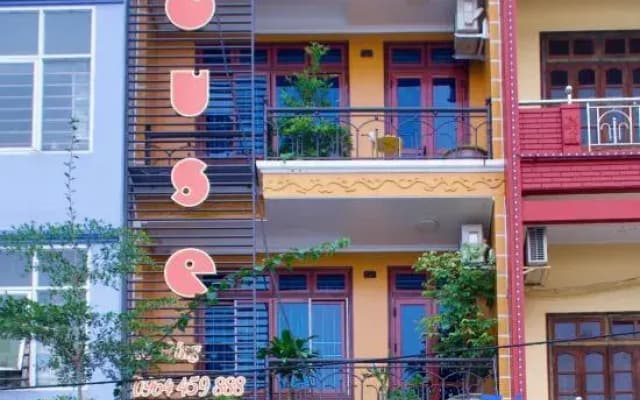 Chi’S House