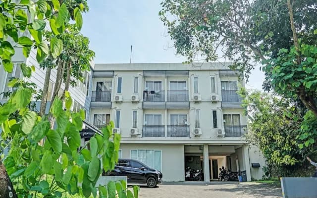 Chrysant Premiere Residence