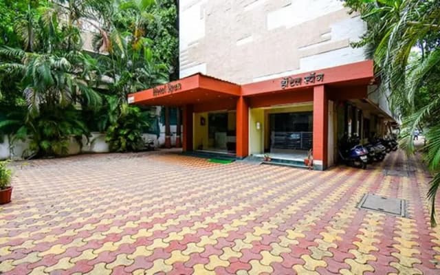 Fabhotel Envirosafe Stays