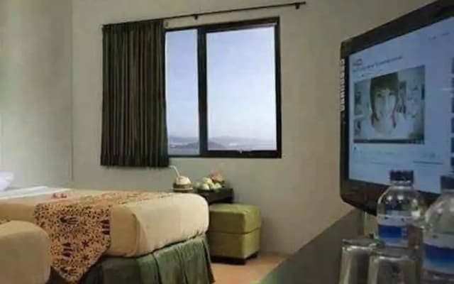 Camplong Hotel