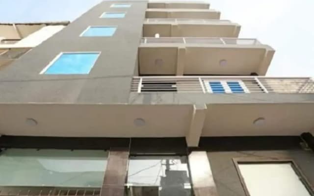 Del Fox Hotel New Delhi - Just a Minute Away From New Delhi Railway Station and Connaught Place