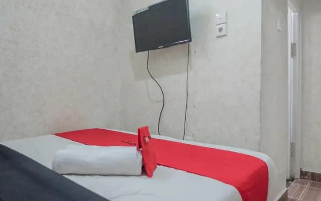 RedDoorz Syariah @ Jalan Ahmad Yani Jambi