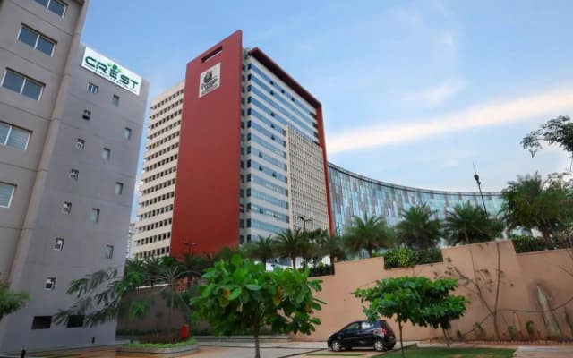 Crest Executive Suites